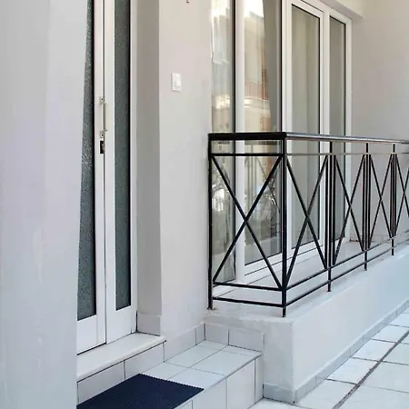 Stylish Apartment By City Center Iraklio Exterior foto