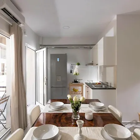 Stylish Apartment By City Center Iraklio Exterior foto