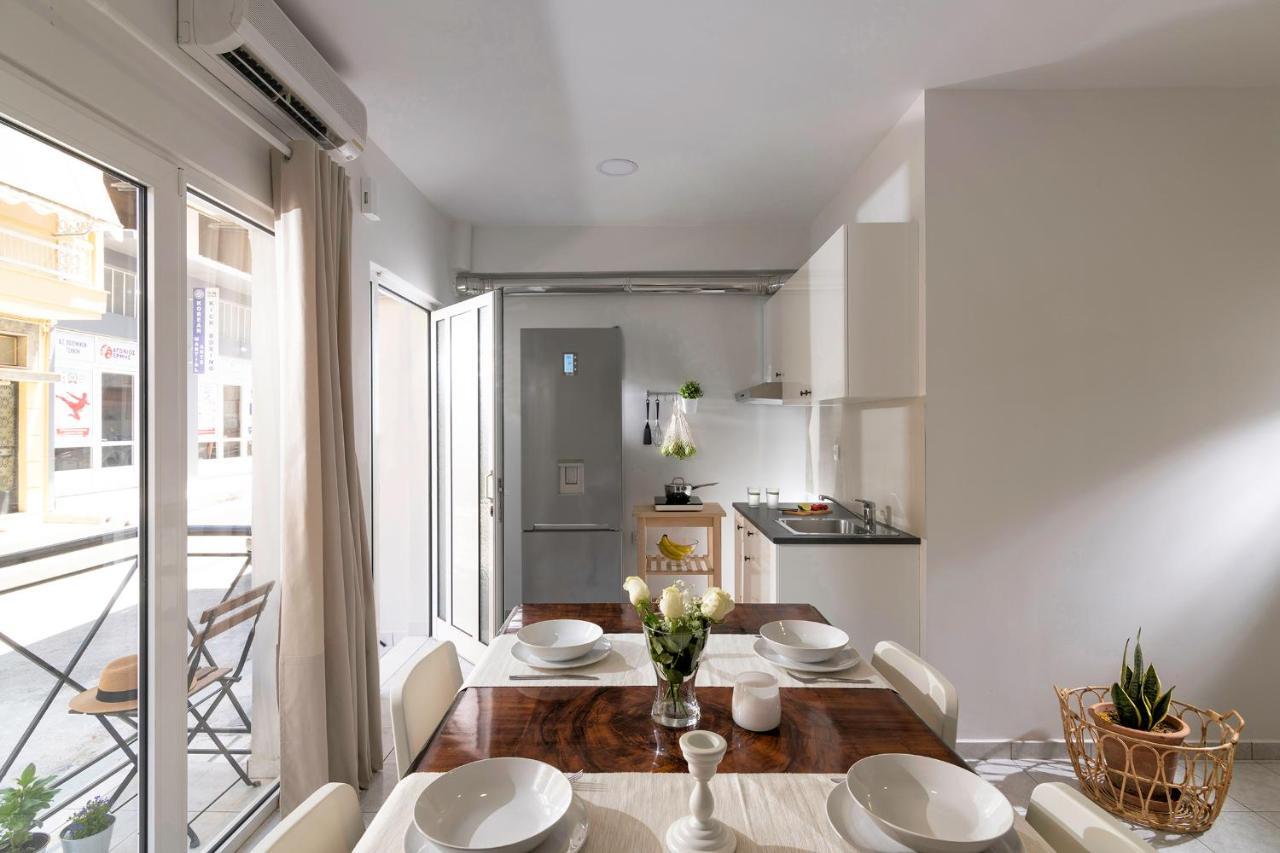 Stylish By Center Apartment *